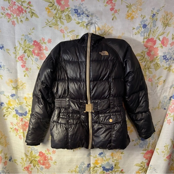 Kids North Face 550 Belted Goose Down Cocolee Black Gold Puffer Jacket Size Med - Picture 1 of 8